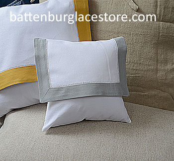 Envelope Pillow. Baby size 8 inches. Whtie with "High Rise" Gray - Click Image to Close